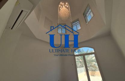 Villa - 3 - 4 for rent in Al Mushrif - Abu Dhabi
