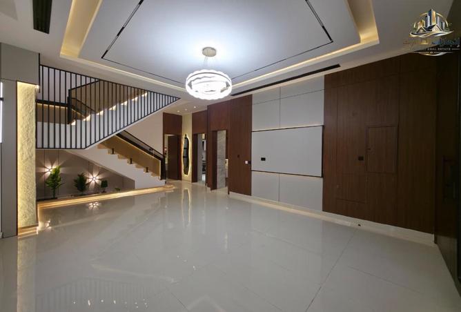 81524388 - Property Image 3