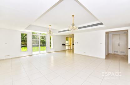 Villa - 3 Bedrooms - 3 Bathrooms for rent in Springs 6 - The Springs - Dubai