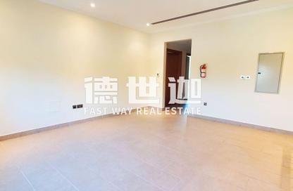 Villa - 3 Bedrooms - 4 Bathrooms for rent in District 7 - Jumeirah Park - Dubai