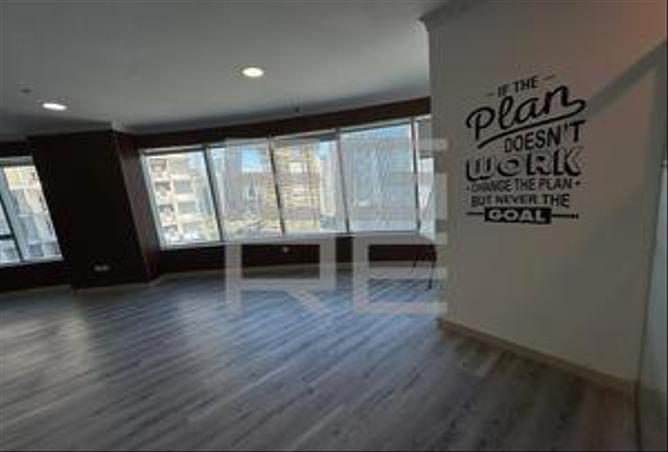 103677116 - Property Image 3