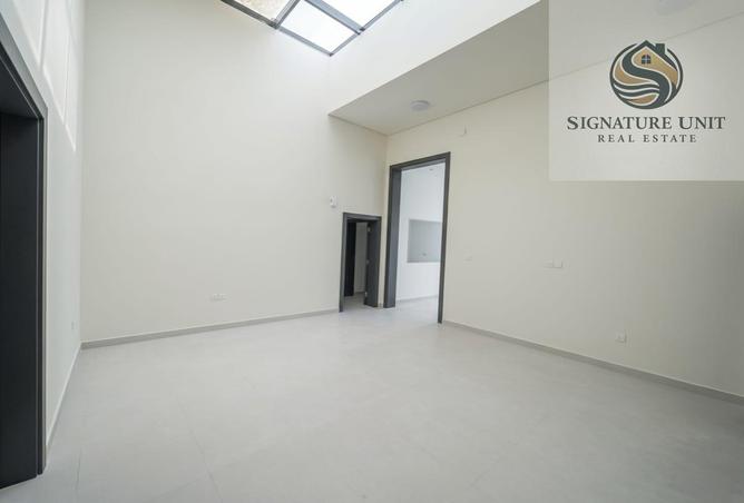 128813489 - Property Image 3