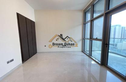 Apartment - 2 Bedrooms - 3 Bathrooms for rent in Burj Ghaya - Al Jaddaf - Dubai