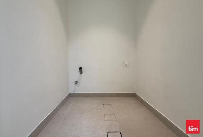 82782074 - Property Image 3