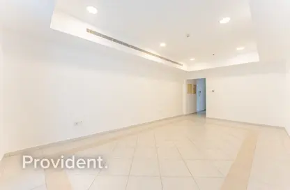 Apartment - 2 Bedrooms - 3 Bathrooms for sale in Princess Tower - Dubai Marina - Dubai