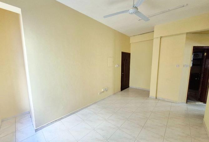 84063032 - Property Main Image