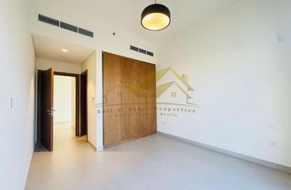 Apartment - 2 Bedrooms - 3 Bathrooms for rent in Al Souk Al Kabeer - Bur Dubai - Dubai