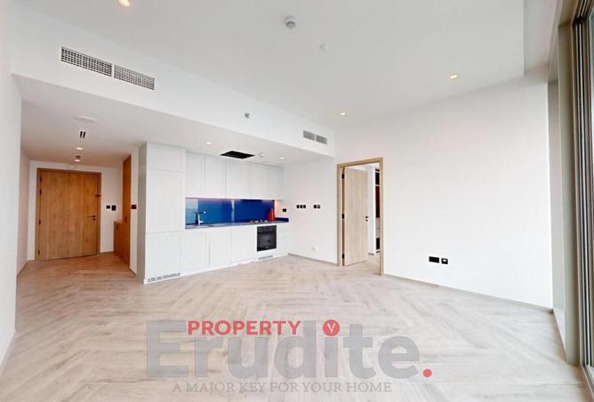 77366229 - Property Image 2