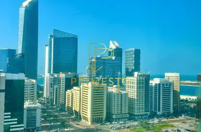 شقة - 4 غرف نوم - 6 حمامات للايجار في برج محمد بن راشد في المركز التجاري العالمي - شارع الكورنيش - أبوظبي شقة - 4 غرف نوم - 6 حمامات للايجار في برج محمد بن راشد في المركز التجاري العالمي - شارع الكورنيش - أبوظبي