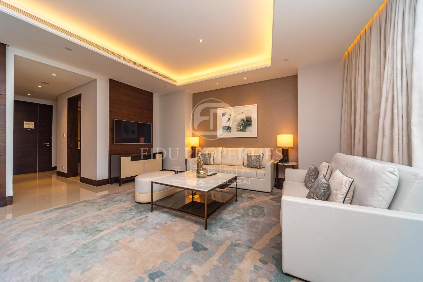 Full Burj Khalifa View | Luxury 2-Bedroom | Vacant
