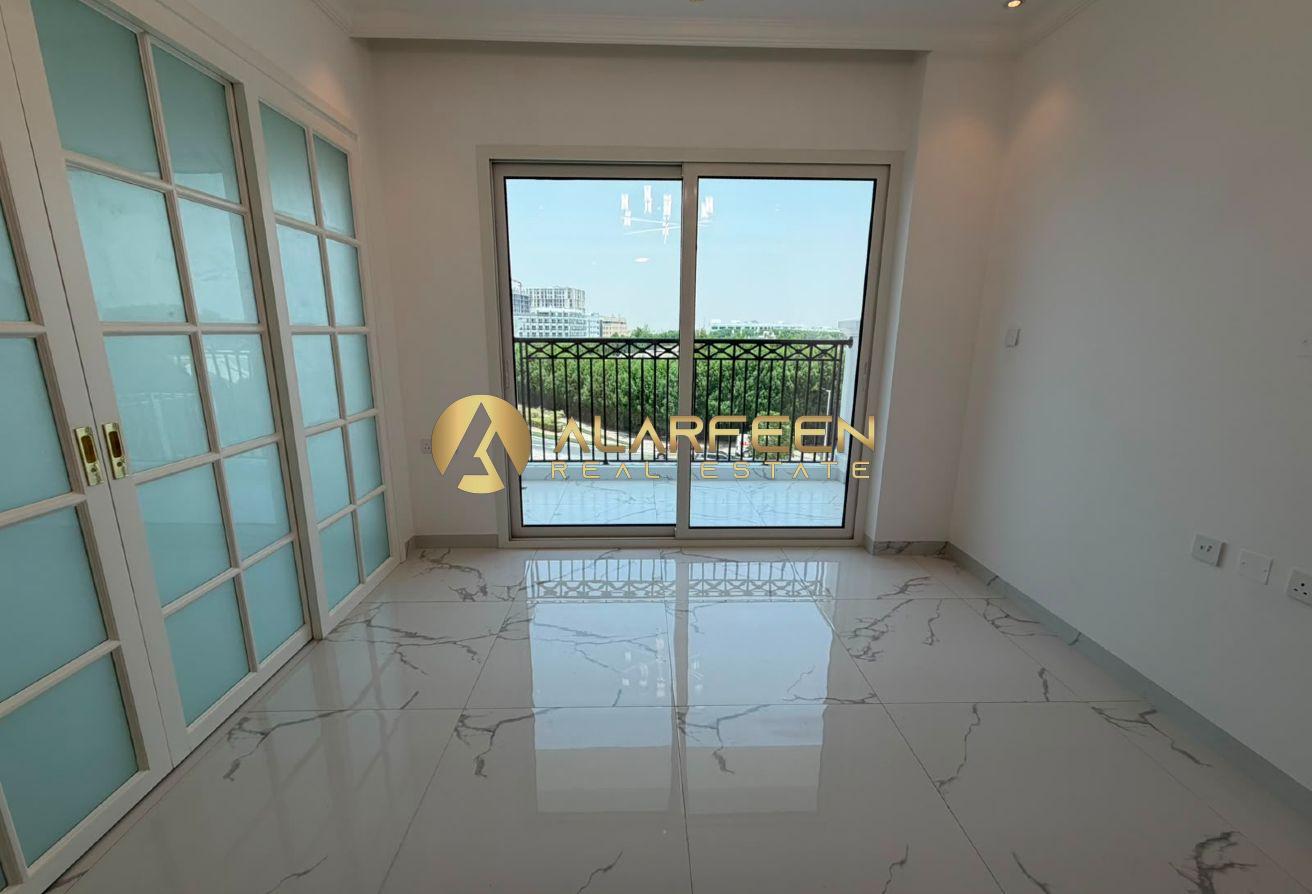 Elegant 1BR| Prime Location| Butterfly Garden View photo 5