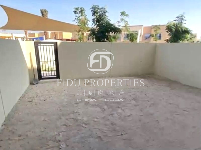 Elegant | Spacious | 3Bedrooms Plus Maids | Vacant