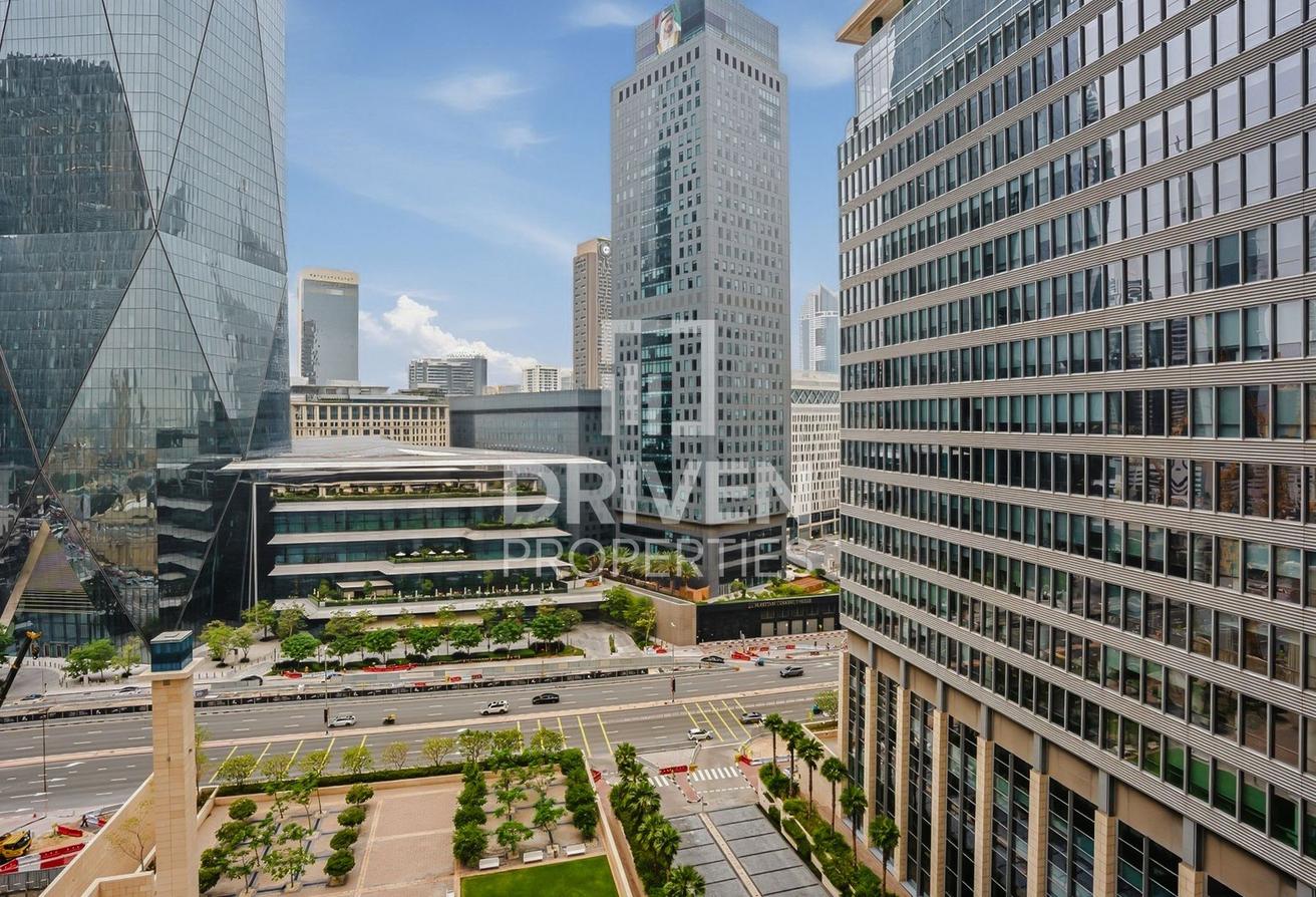 Spacious Upgraded Apartment | DIFC Views photo 16