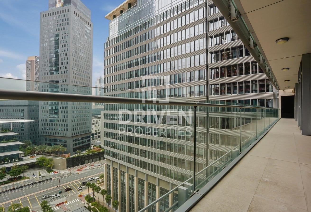 Spacious Upgraded Apartment | DIFC Views photo 15