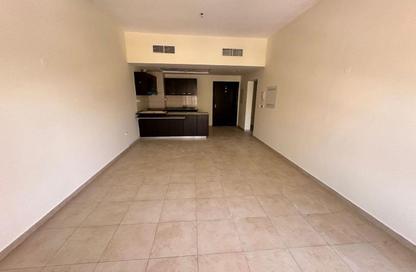 Apartment - 1 Bedroom - 1 Bathroom for rent in Al Thamam 18 - Al Thamam - Remraam - Dubai Apartment - 1 Bedroom - 1 Bathroom for rent in Al Thamam 18 - Al Thamam - Remraam - Dubai