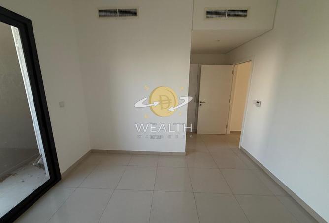 121101700 - Property Image 2