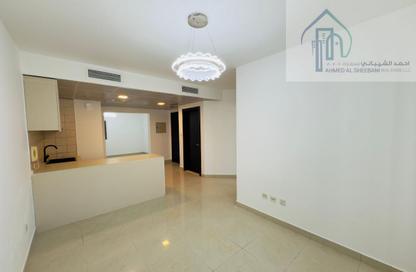 Apartment - 1 Bedroom - 2 Bathrooms for rent in New Dubai Gate 1 - JLT Cluster Q - Jumeirah Lake Towers - Dubai