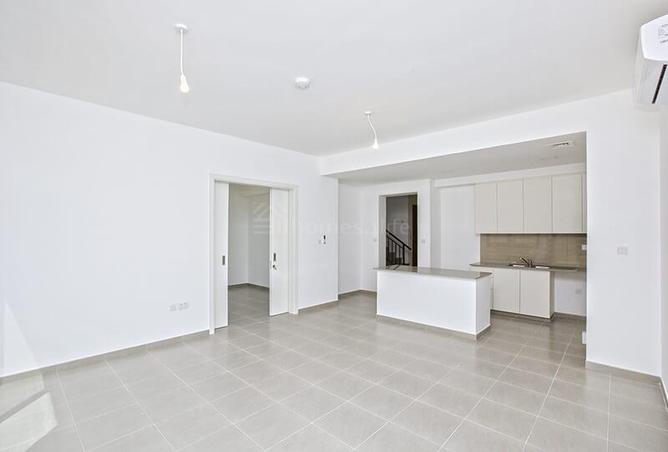 101280683 - Property Image 3