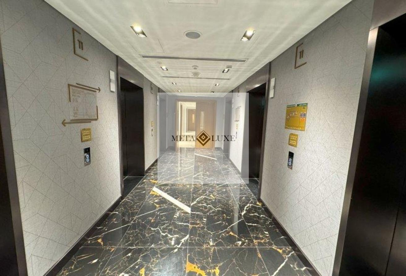 Furnished Studio, Spacious, Ready to Move photo 12