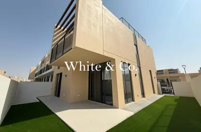Townhouse - 4 Bedrooms - 5 Bathrooms for rent in Greenview 3 - EMAAR South - Dubai South (Dubai World Central) - Dubai