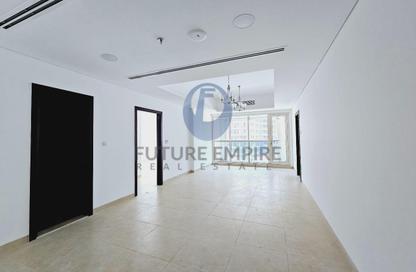 Apartment - 1 Bedroom - 2 Bathrooms for rent in Al Marzooqi Tower - Al Jaddaf - Dubai