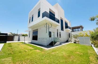Villa - 5 Bedrooms - 7 Bathrooms for rent in Al Quoz 2 - Al Quoz - Dubai