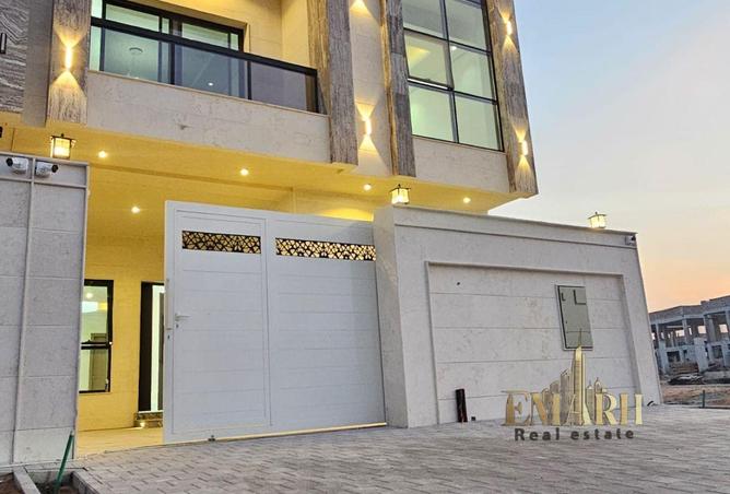 128369001 - Property Image 2