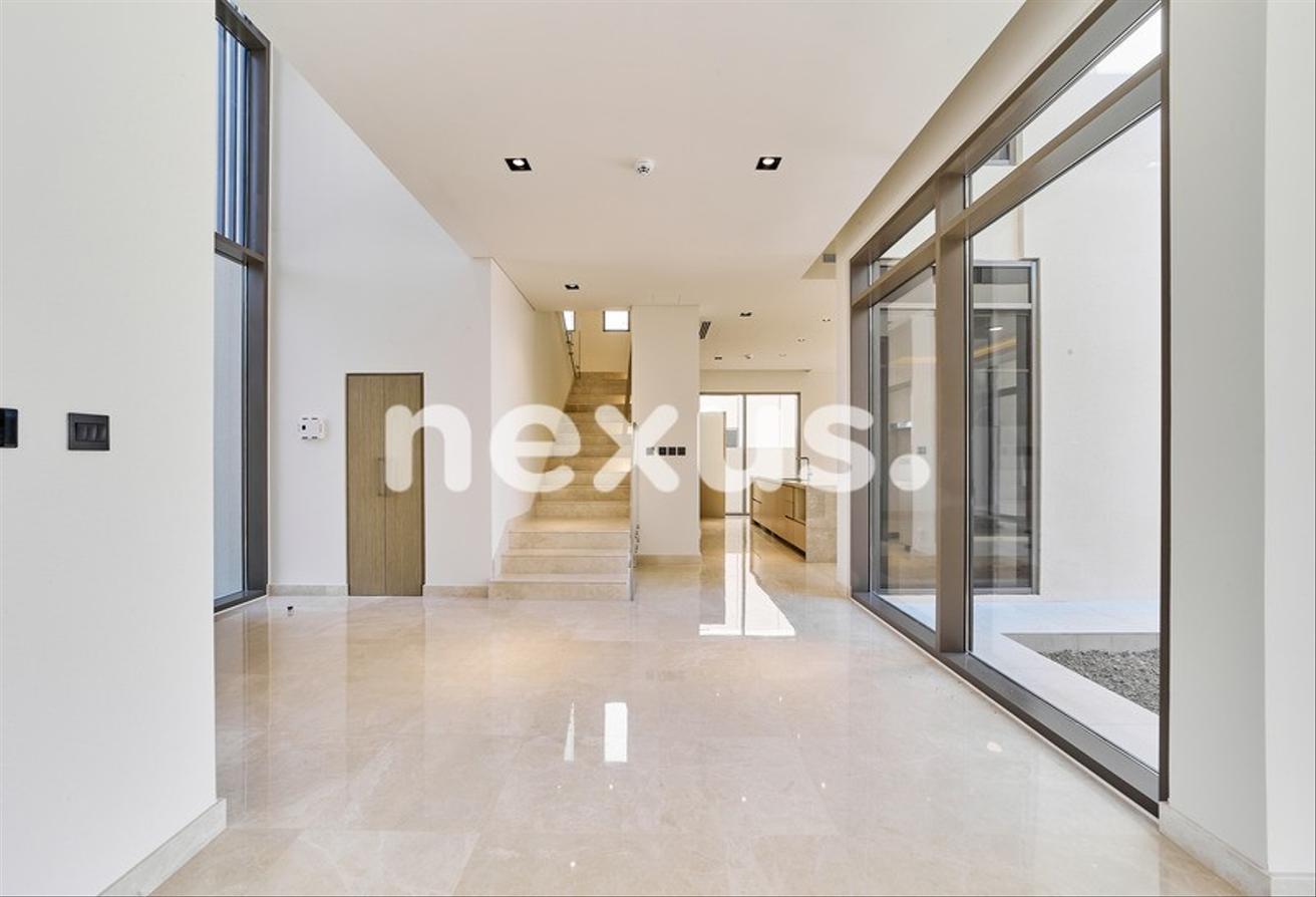 Brand New | Prime location | Private Pool photo 10