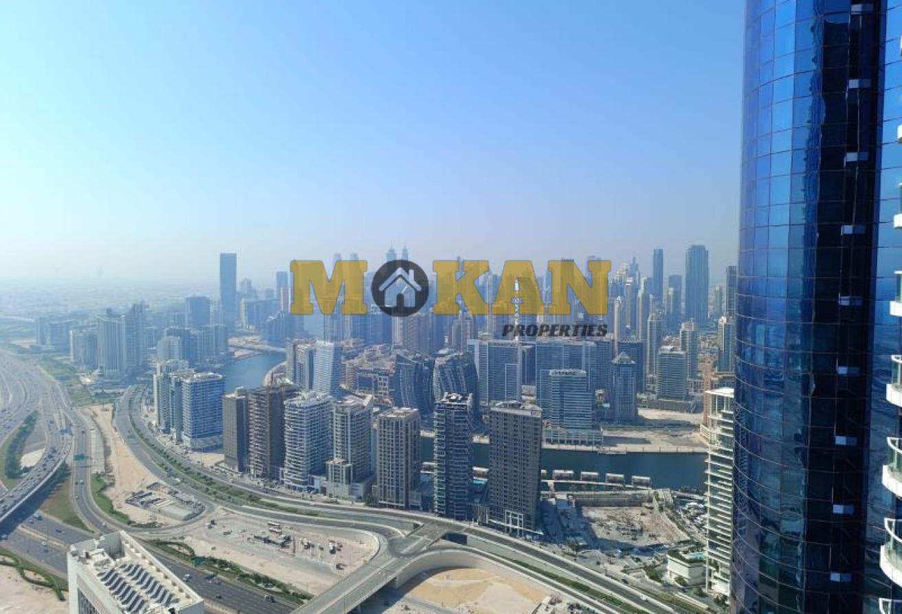 Ready to Move | Burj Khalifa View | Spacious 1BR photo 13