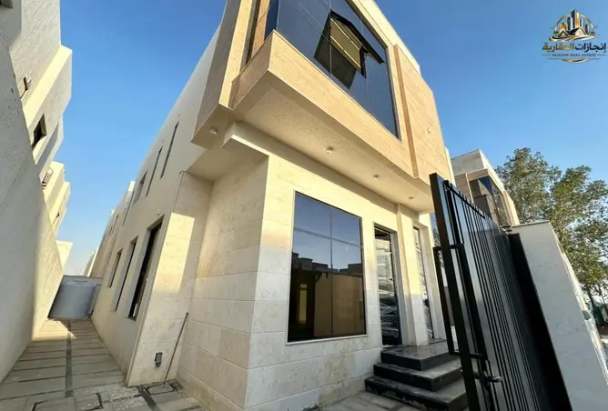 161441757 - Property Image 3