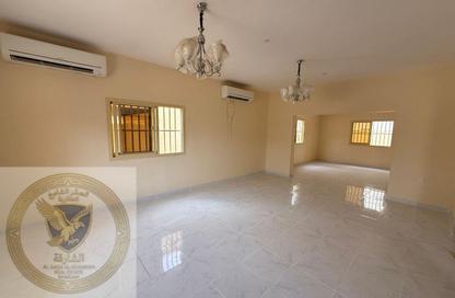 Villa - 3 Bedrooms - 4 Bathrooms for rent in Al Rifa'ah - Al Heerah - Sharjah