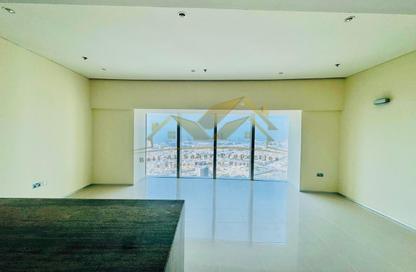 Apartment - 1 - 2 for rent in World Trade Center - Dubai