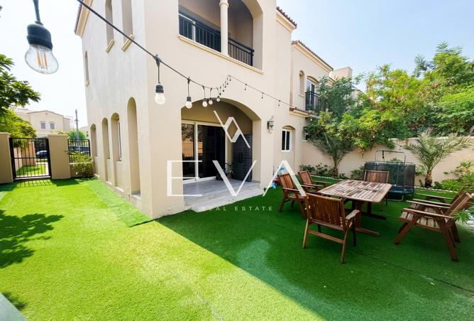 UNFURNISHED | WELL MAINTAINED | VACANT