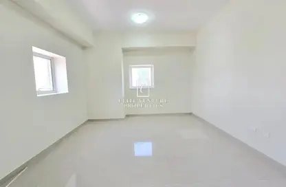 شقة - 2 غرف نوم - 3 حمامات للايجار في بروفايل ريزيدنس - مدينة دبي الرياضية - دبي