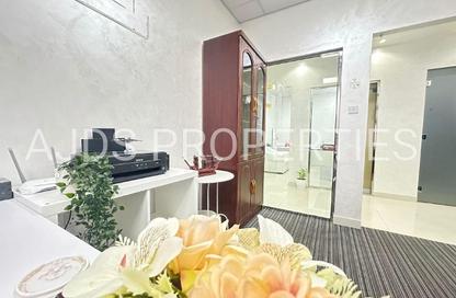 Office Space - Studio - 1 Bathroom for rent in Al Rostamani Building - Port Saeed - Deira - Dubai Office Space - Studio - 1 Bathroom for rent in Al Rostamani Building - Port Saeed - Deira - Dubai