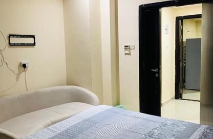 Apartment - Studio - 1 Bathroom for rent in Al Qulaya'ah - Al Sharq - Sharjah