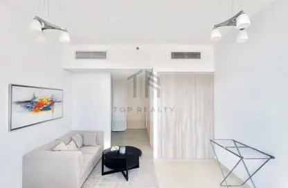 Apartment - Studio - 1 Bathroom for rent in Iris Amber - Al Jaddaf - Dubai