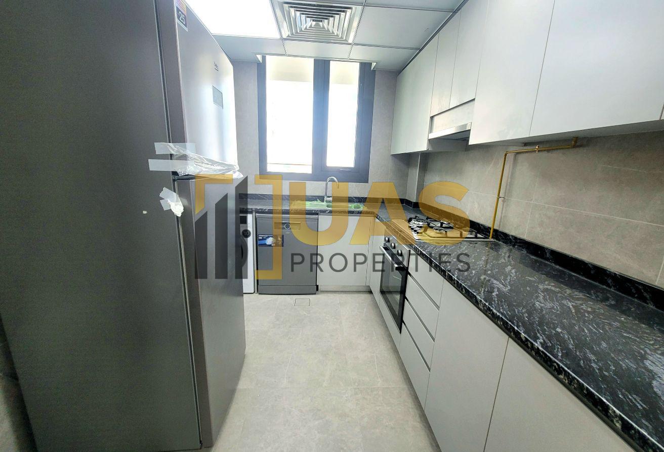 Spacious Unit | Luxury 1BHK | Prime Location photo 7