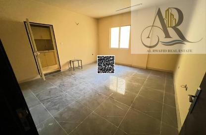 Labor Camp - Studio - 7+ for rent in Umm Al Quwain Marina Villas - Umm Al Quwain Marina - Umm Al Quwain