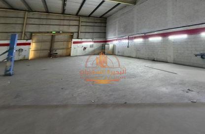 Warehouse - Studio - 3 Bathrooms for rent in Industrial Area 2 - Sharjah Industrial Area - Sharjah