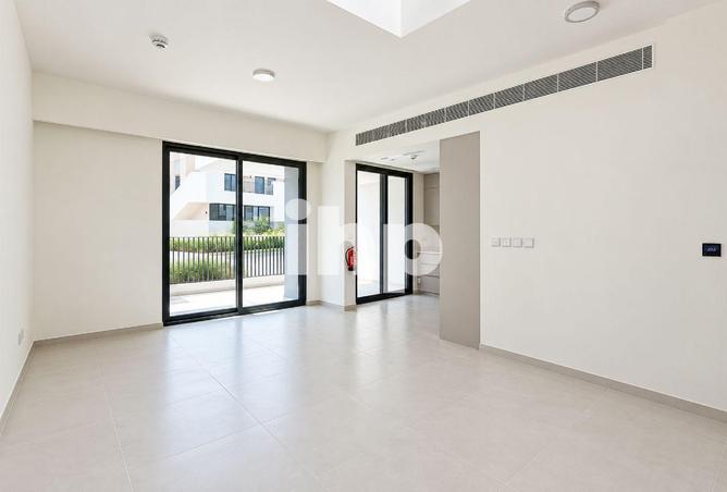 145082100 - Property Main Image