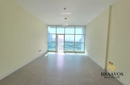 شقة - 2 غرف نوم - 3 حمامات للايجار في شقق لا ريفييرا - منطقة 15 - قرية جميرا الدائرية - دبي