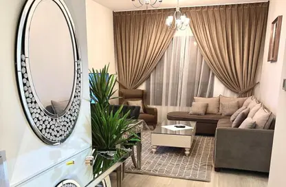 Apartment - 2 Bedrooms - 2 Bathrooms for rent in Al Khan Lagoon Tower - Al Khan Lagoon - Al Khan - Sharjah