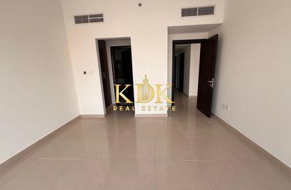 Apartment - 1 Bedroom - 2 Bathrooms for rent in Royal JVC Building - District 10 - Jumeirah Village Circle - Dubai