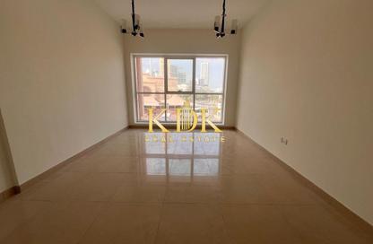 Apartment - 1 Bedroom - 2 Bathrooms for rent in Royal JVC Building - District 10 - Jumeirah Village Circle - Dubai