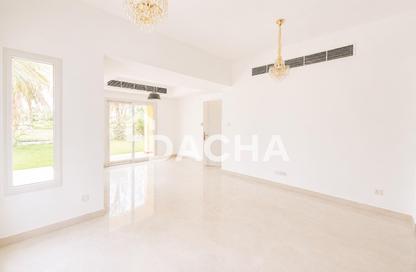 Villa - 3 Bedrooms - 3 Bathrooms for rent in Springs 8 - The Springs - Dubai