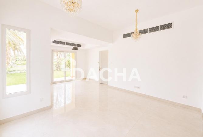 87864213 - صورة العقار 3