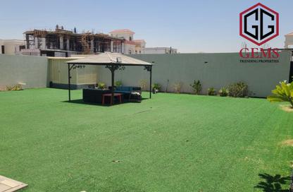 Villa - 5 Bedrooms - 6 Bathrooms for rent in Al Aweer 1 - Al Aweer - Dubai