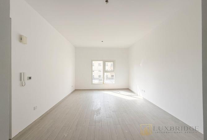 74250384 - صورة العقار 2