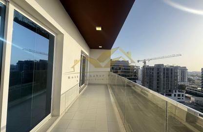 Apartment - 1 Bedroom - 2 Bathrooms for rent in Jumeirah Garden City - Al Satwa - Dubai